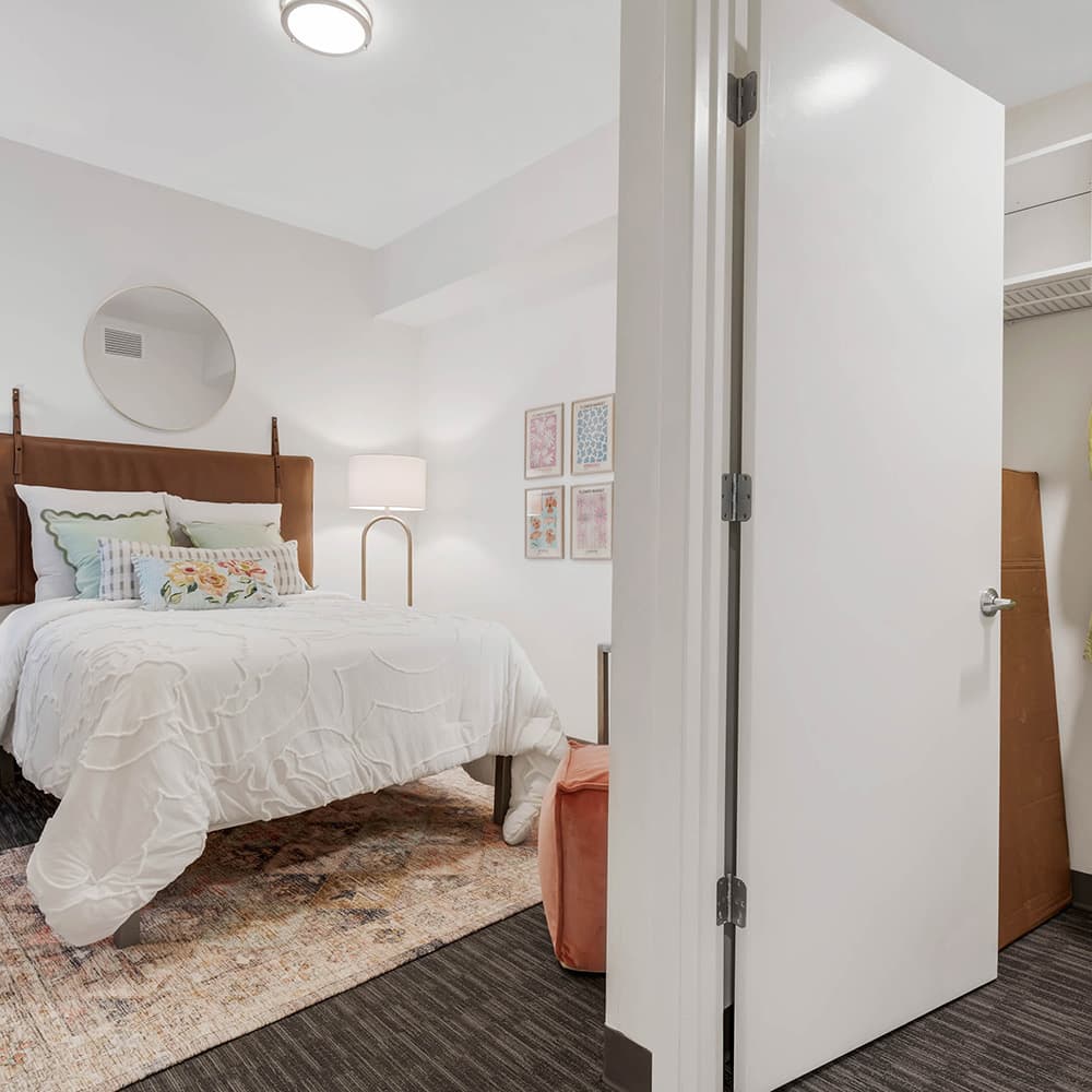 Bedroom-03-Social-28-Gainsville-FL