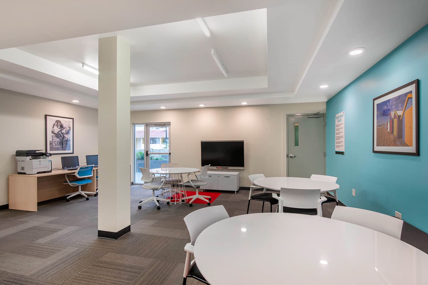 Business-Center-01-Social-28-Gainesville