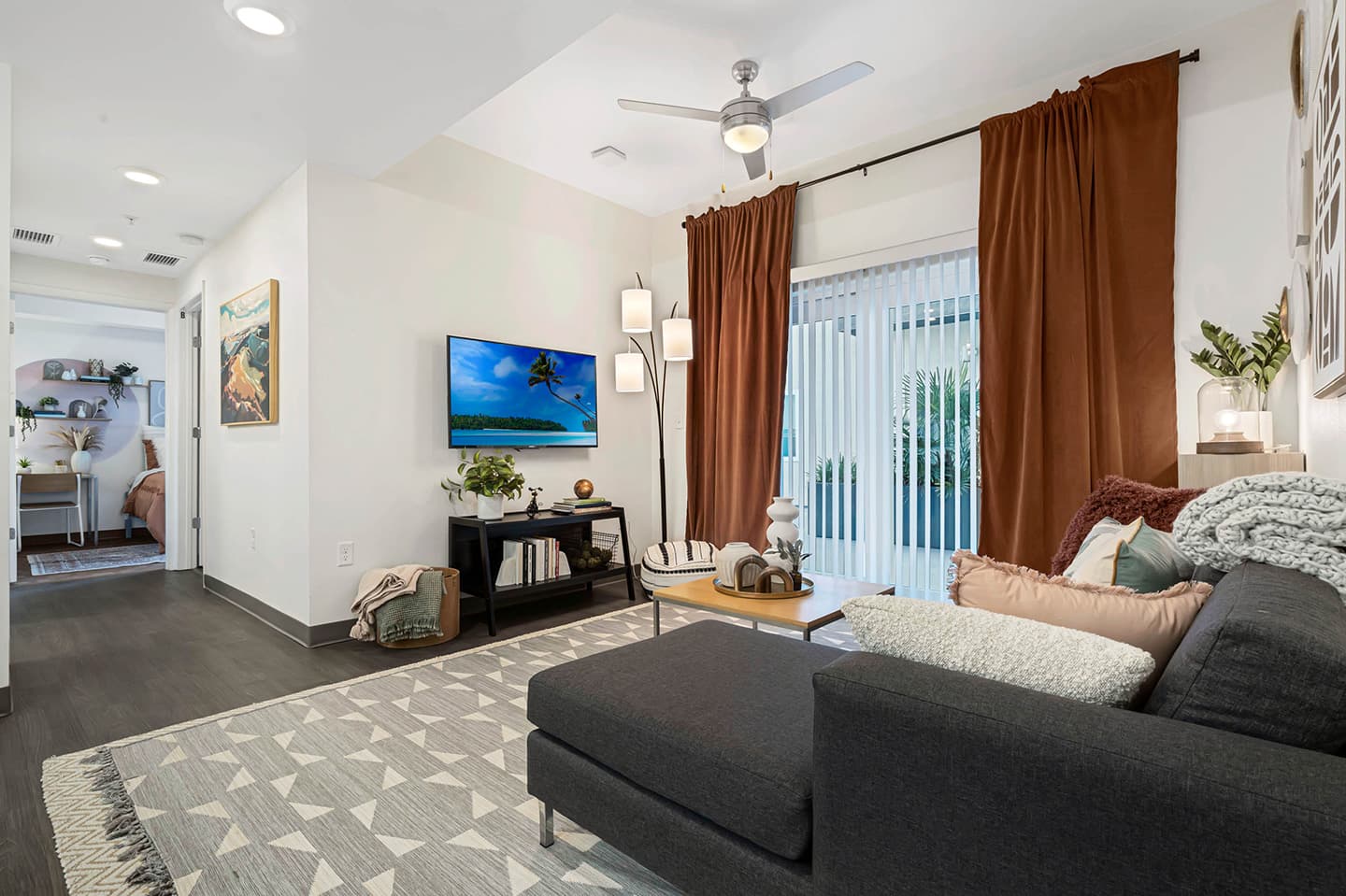 Living-Room-02-Social-28-Gainsville-FL